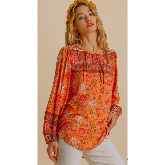 New Umgee S M Peach Mixed Floral Border Print Long Puff Sleeve Split Neck Top - Picture 2 of 4